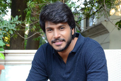 sundeep-kishan-interview-stills-for-co-surya